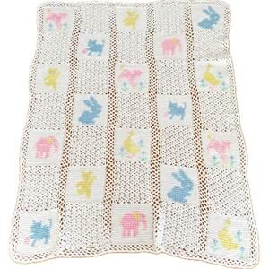 [Vintage] Handmade White Crochet Baby Crib Blanket Animals Rabbit Elephant Ducks